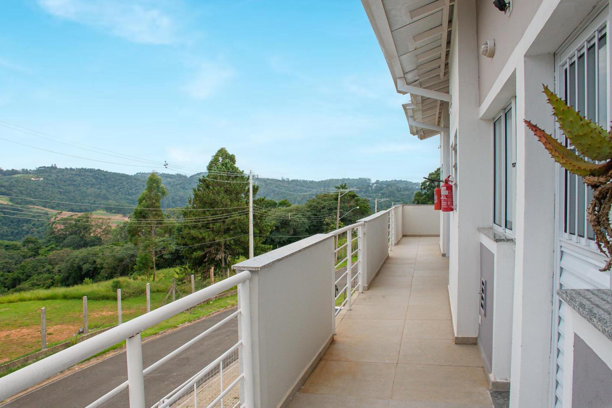 Apto Estilo Loft Encantador! Paz E Linda Vista 5 Estrelas Apartment Sao Roque (Sao Paulo)